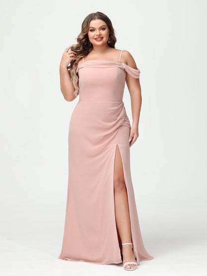 Bainha/Coluna Alças Finas Fora do Ombro Chiffon Split Lado Plus Size Vestidos de Dama de Honra