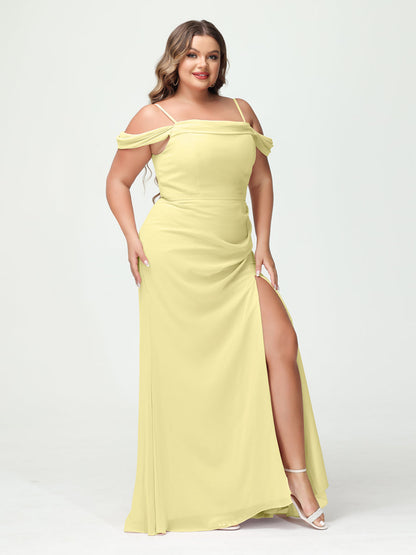 Bainha/Coluna Alças Finas Fora do Ombro Chiffon Split Lado Plus Size Vestidos de Dama de Honra